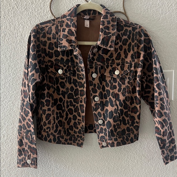 Leopard Print Tween Jacket - Picture 1 of 5